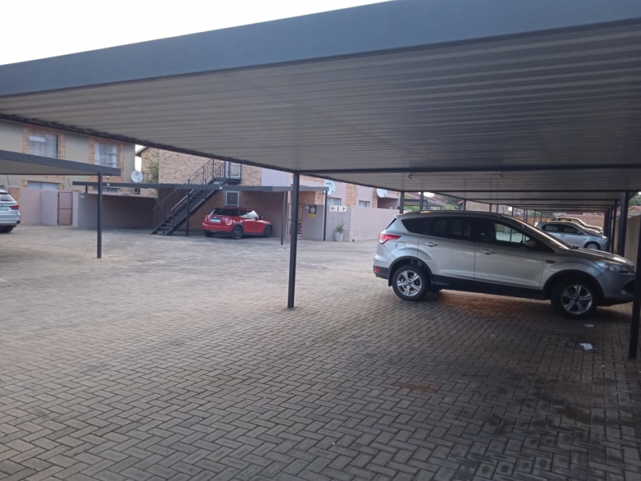 2 Bedroom Property for Sale in Pellissier Free State